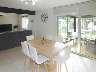 Villa - 100 m² - 5 pièces