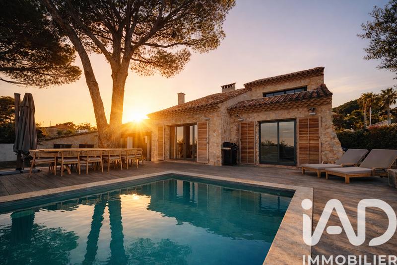 Maison de maîtres - 207 m² - 7 pièces