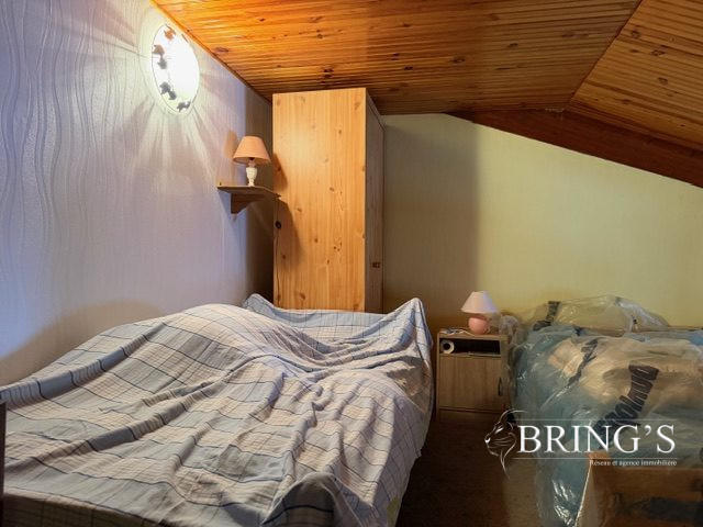 Maison - 140 m² - 8 pièces