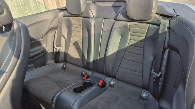 Mercedes Classe E Cabriolet 220 d 194 9g-Tronic Amg Line - Automatique