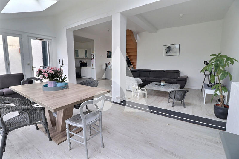 Maison - 115 m² - 4 pièces