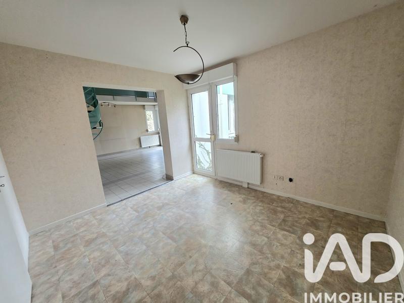 Maison - 128 m² - 7 pièces