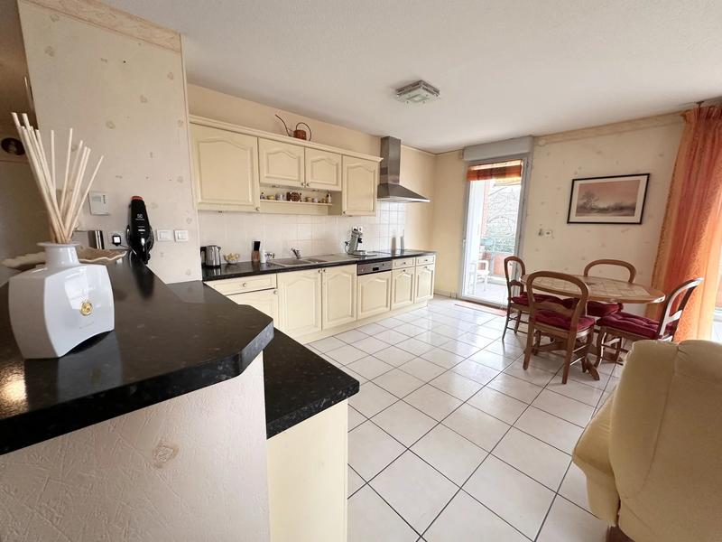 Appartement - 96 m² - 4 pièces