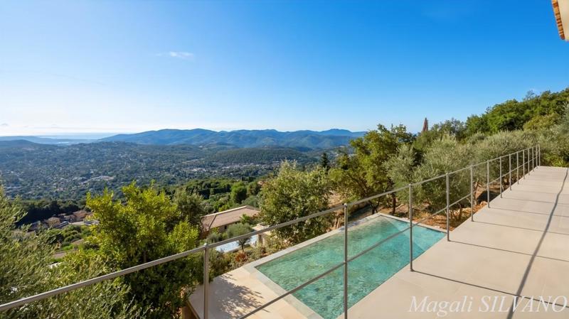 Villa - 280 m² - 7 pièces