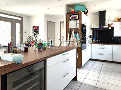 Maison - 118 m² - 5 pièces