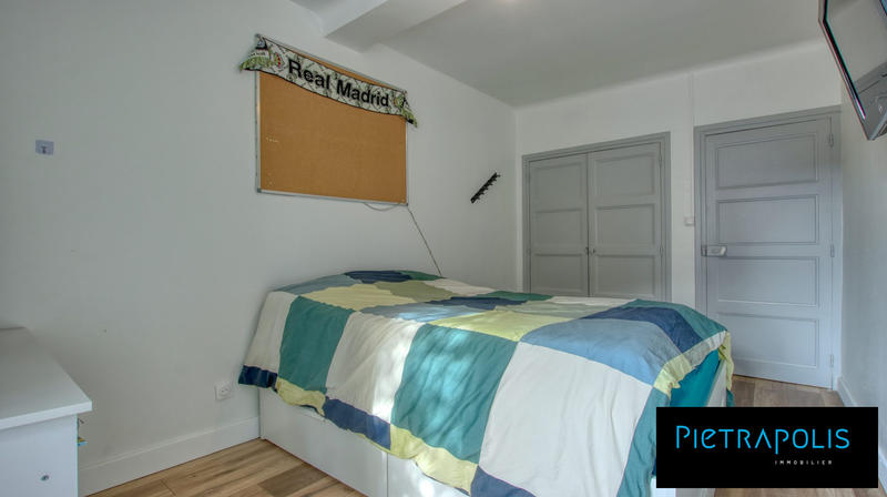 Maison - 172 m² - 5 pièces