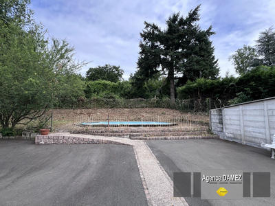 Maison - 200 m² - 8 pièces