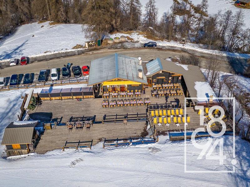 Hôtellerie / Restauration - 258 m²