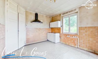 Maison - 177 m² - 8 pièces