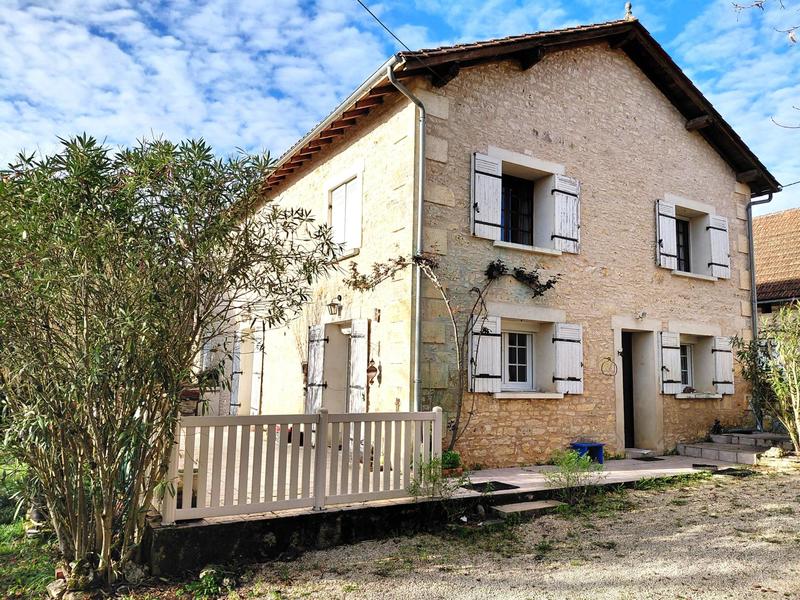 Maison - 125 m² - 5 pièces