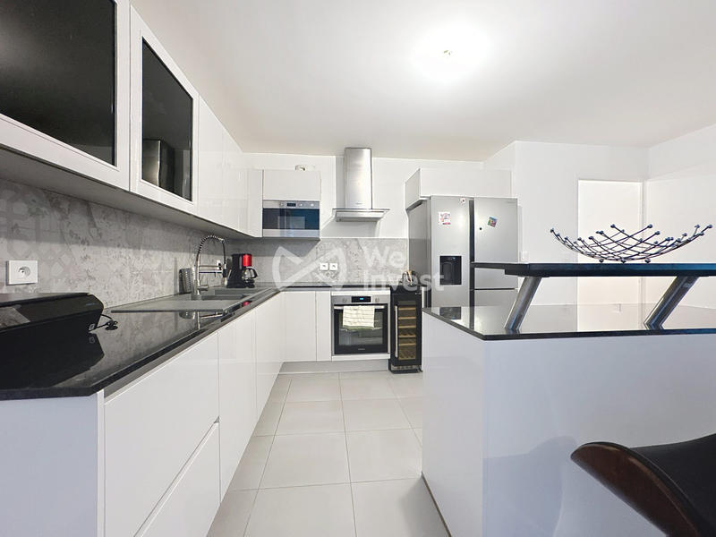 Appartement - 85 m² - 4 pièces