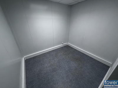 Local commercial - 81 m²