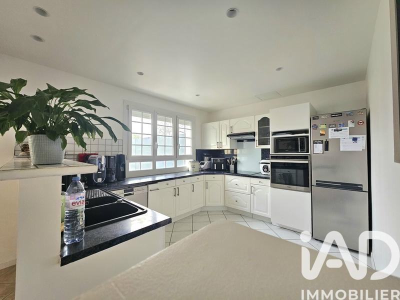 Maison - 95 m² - 4 pièces