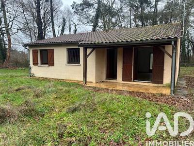 Maison - 80 m² - 4 pièces