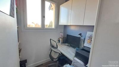 Appartement - 98 m² - 5 pièces