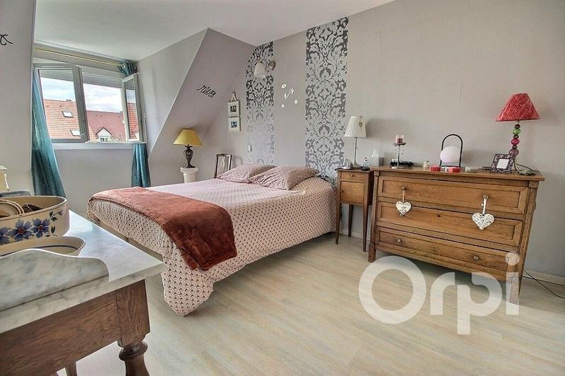 Maison - 147 m² - 8 pièces