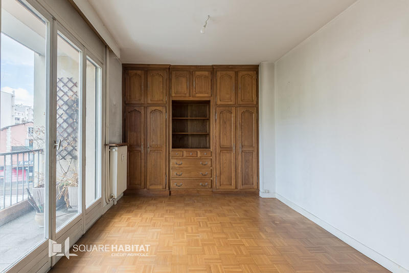 Appartement - 84 m² - 4 pièces