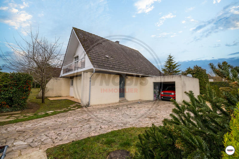 Maison - 101 m² - 6 pièces