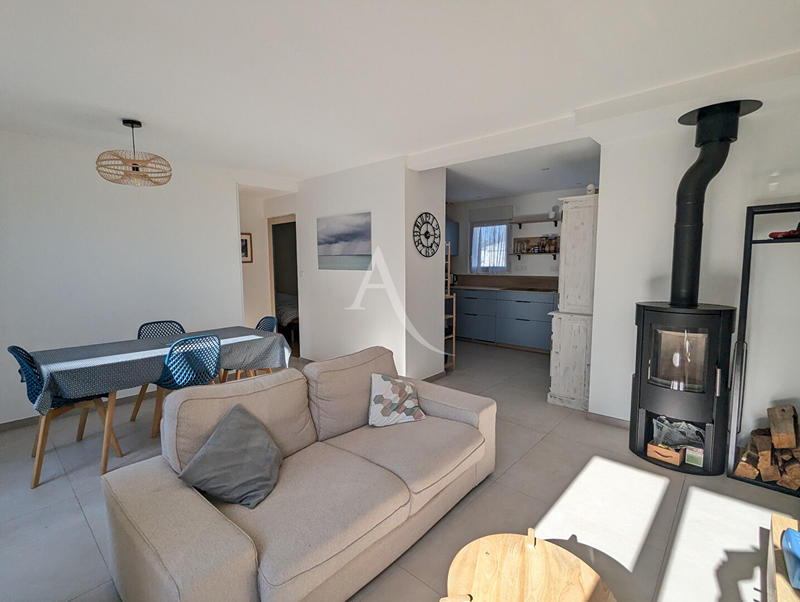 Maison - 80 m² - 5 pièces