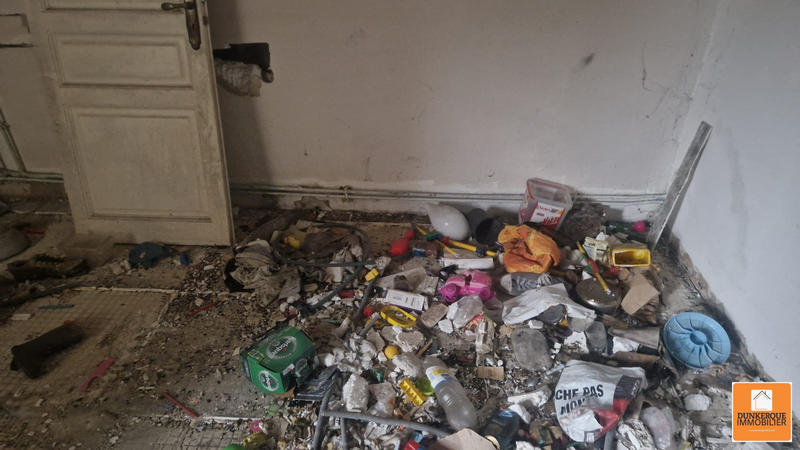 Maison - 90 m² - 1 pièce