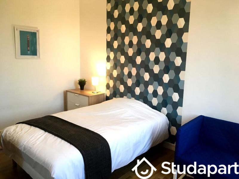 Chambre - 17 m² - 1 pièce