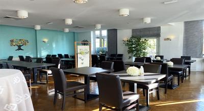 Maison - 439 m² - 14 pièces