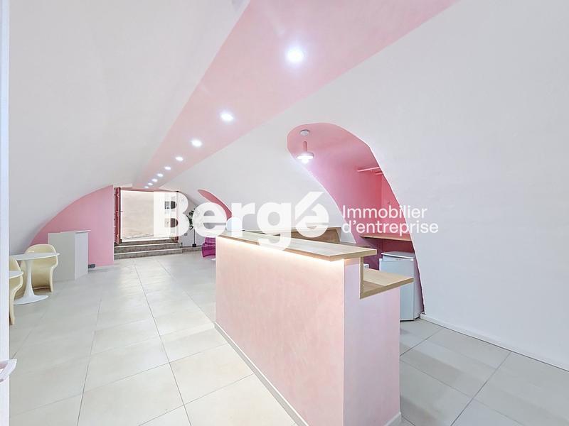 Local commercial - 135 m²