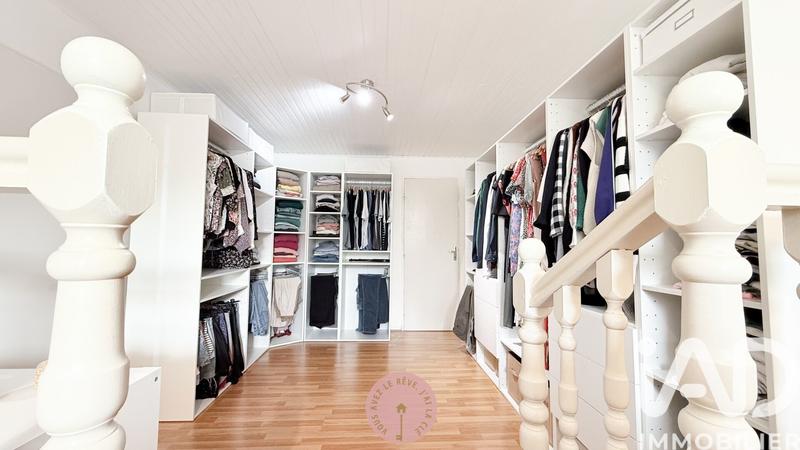 Maison - 164 m² - 7 pièces