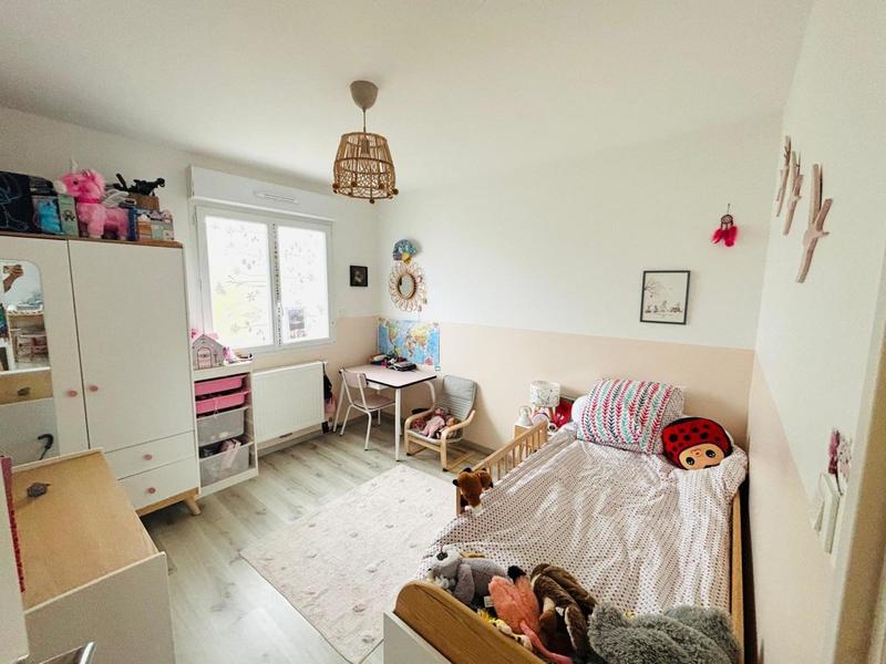 Maison - 122 m² - 8 pièces