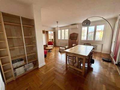 Appartement - 83 m² - 3 pièces