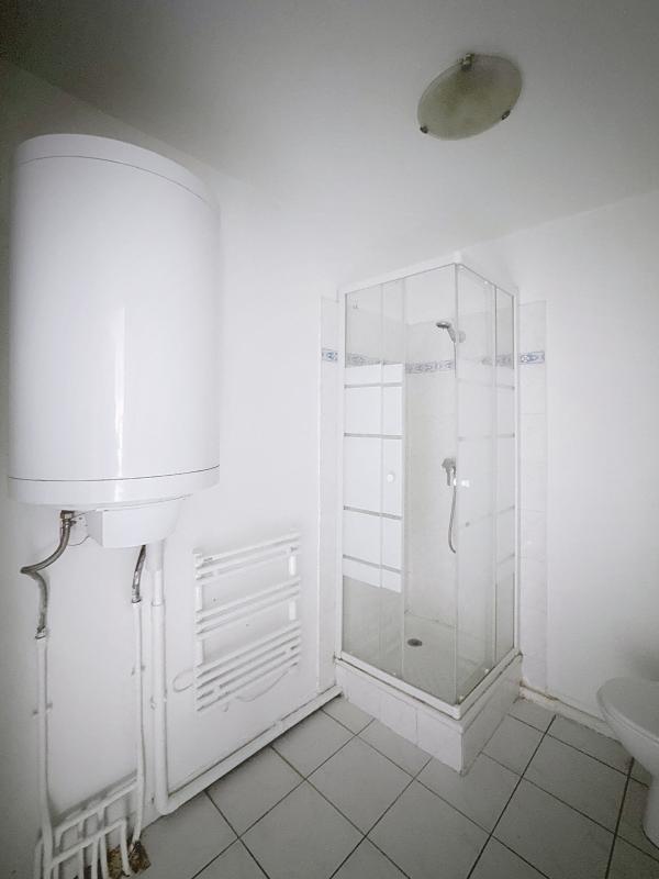 Studio - 23 m² - 2 pièces