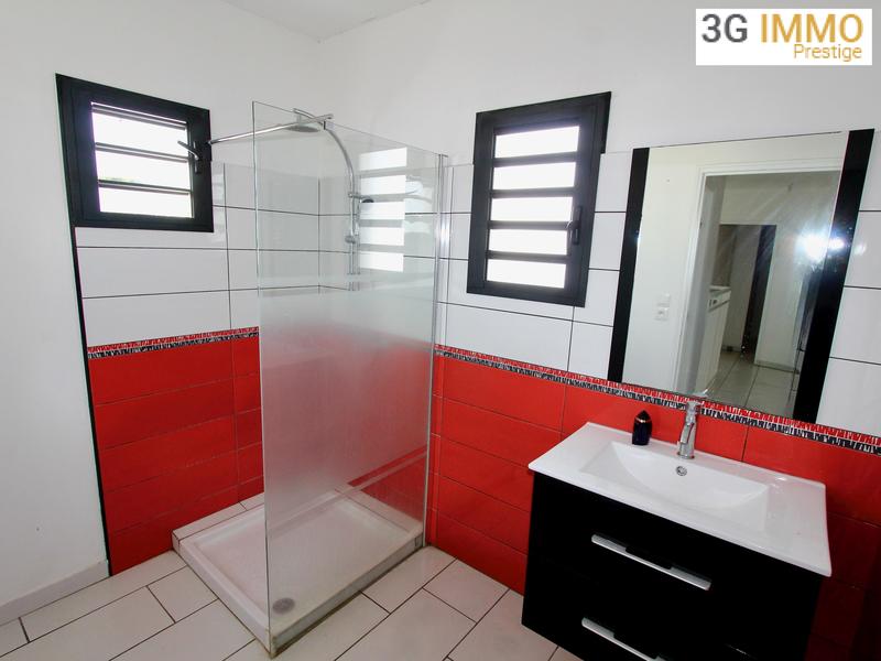 Maison - 140 m² - 8 pièces