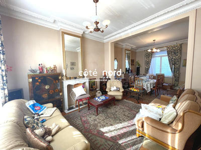 Maison - 179 m² - 8 pièces