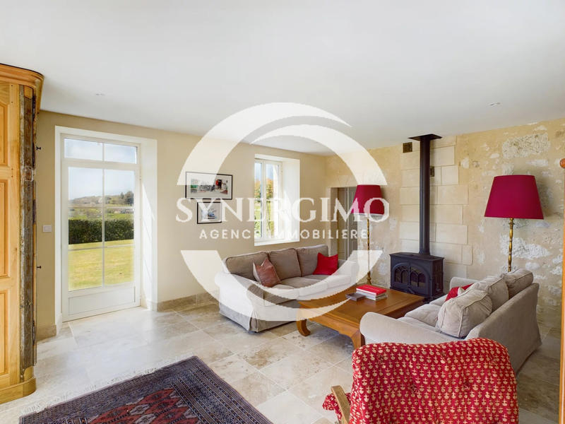 Propriété - 550 m² - 16 pièces