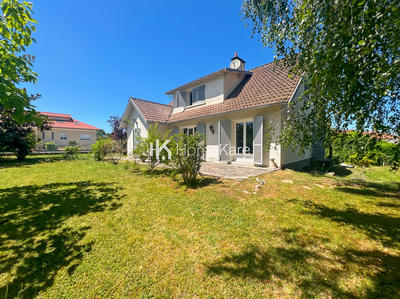 Maison - 166 m² - 5 pièces
