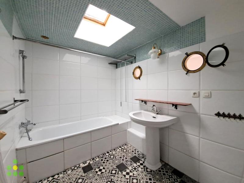 Appartement - 96 m² - 4 pièces