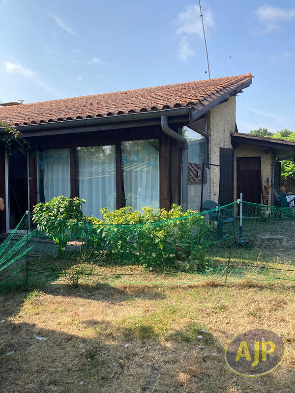 Maison - 102 m² - 3 pièces