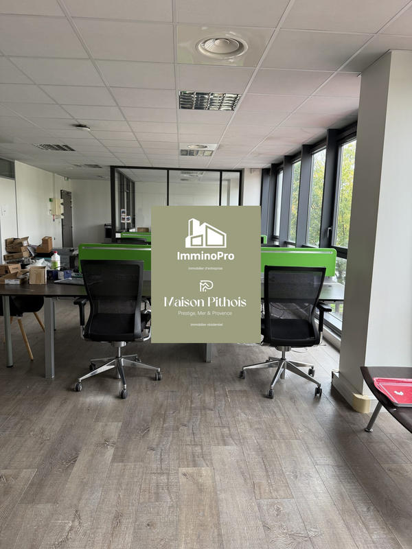 Bureau - 120 m²