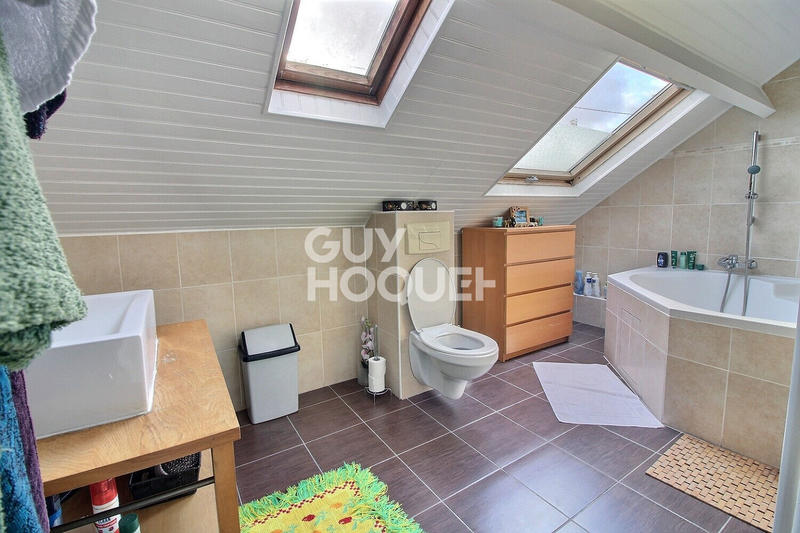 Maison - 154 m² - 5 pièces