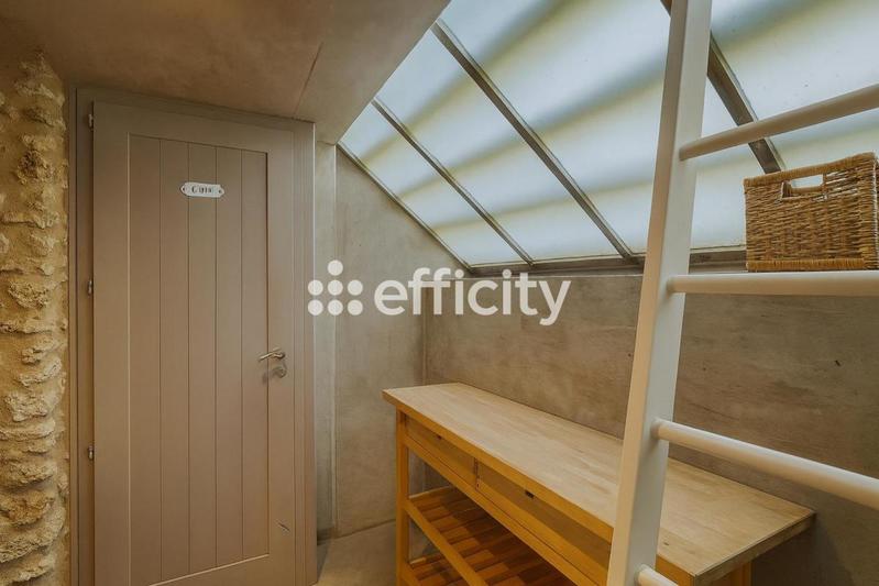 Villa - 230 m² - 10 pièces