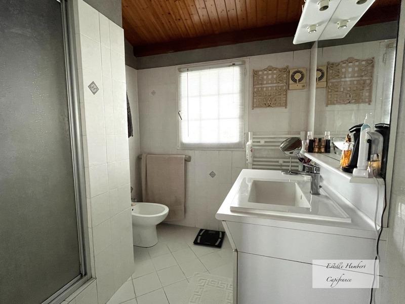 Maison - 144 m² - 7 pièces