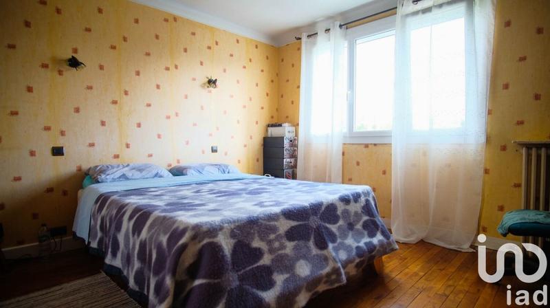 Maison - 98 m² - 5 pièces