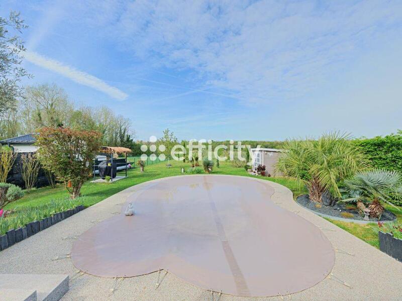 Pavillon - 150 m² - 6 pièces