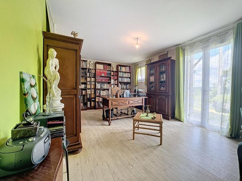 Maison - 185 m² - 6 pièces