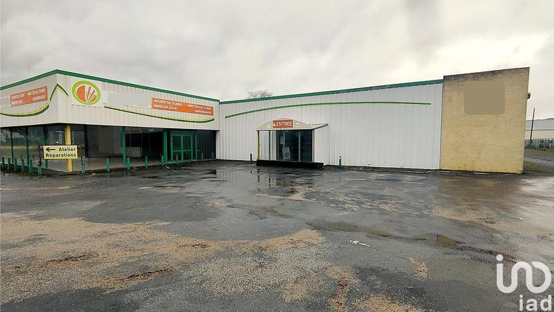 Local commercial - 1 724 m²