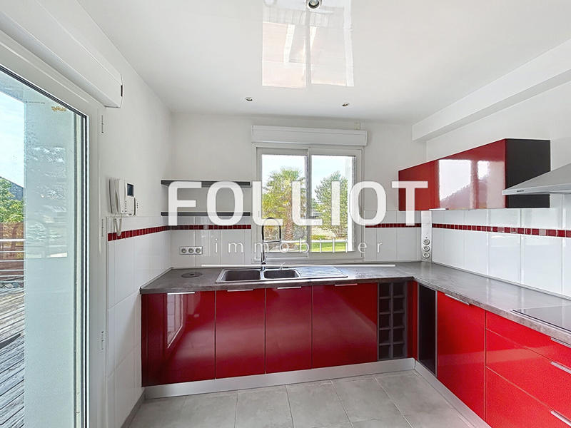 Maison - 170 m² - 5 pièces