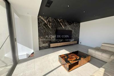 Maison - 109 m² - 2 pièces