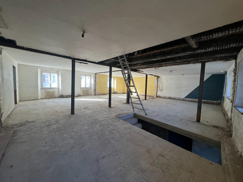 Maison - 164 m² - 3 pièces