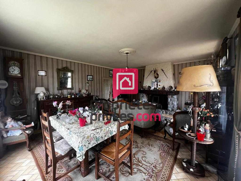 Maison - 205 m² - 8 pièces