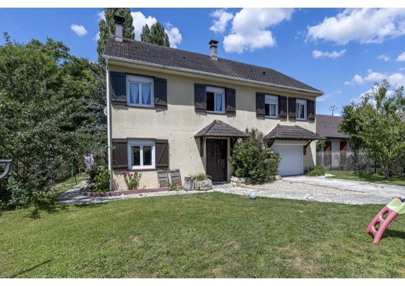 Maison - 123 m² - 5 pièces